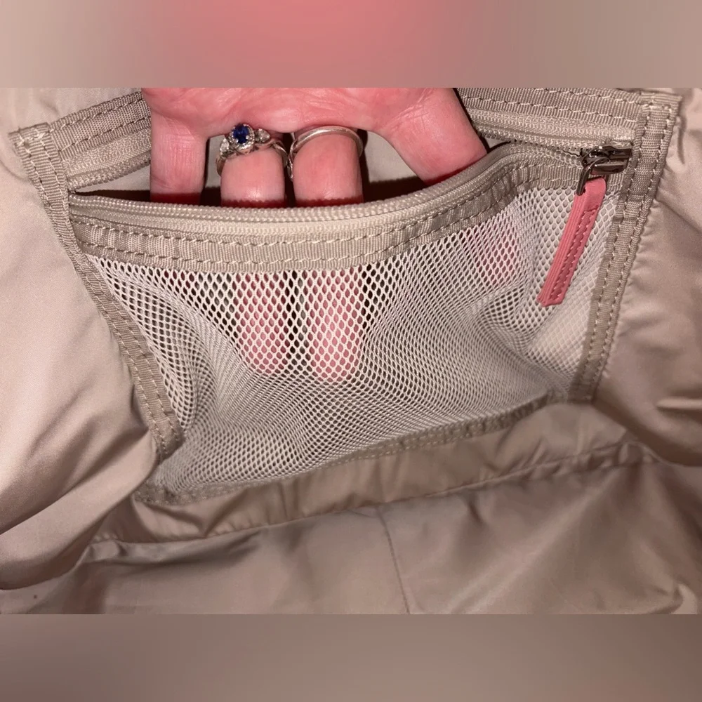 Athleta Coral/Pink All About Tote Bag - Picture 15 of 16